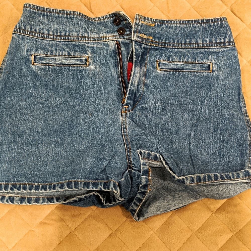 90s Gap blue jean shorts size 6